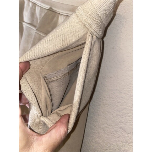 Lululemon Scuba High Rise Jogger Fleece Pants 27 Trench W5CVAS Tan 10 Athleisure - Picture 8 of 9